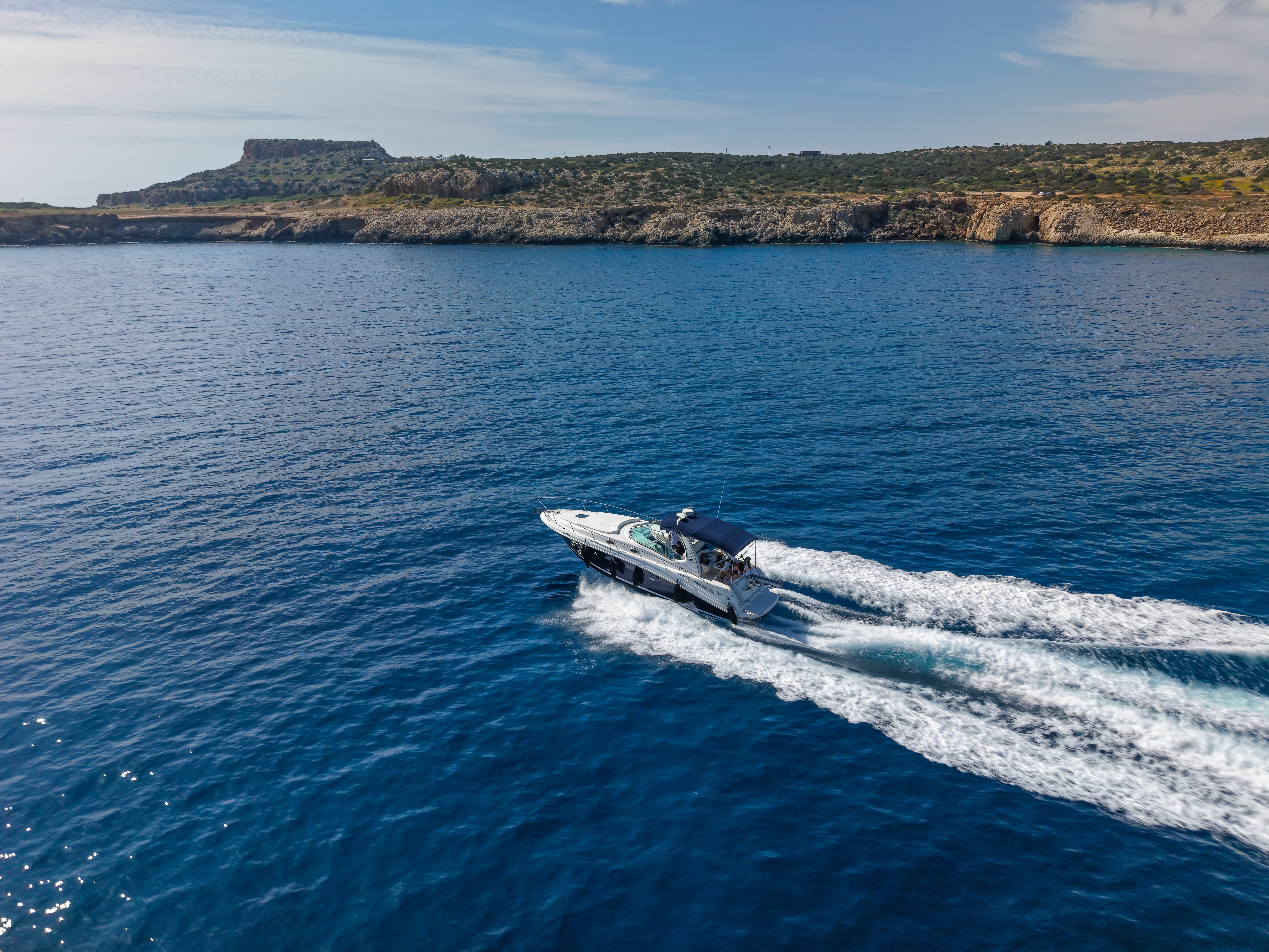 Sea Ray 375 | Captain Vasilis