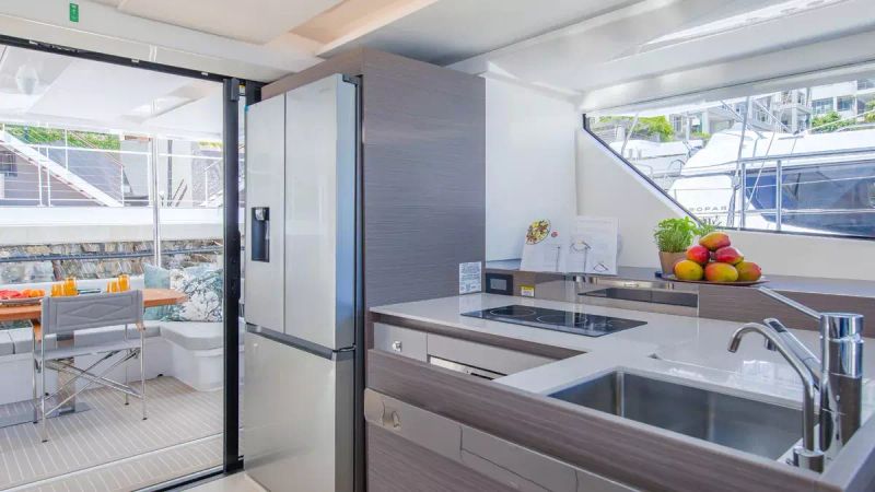 Leopard 46 | Moorings 25