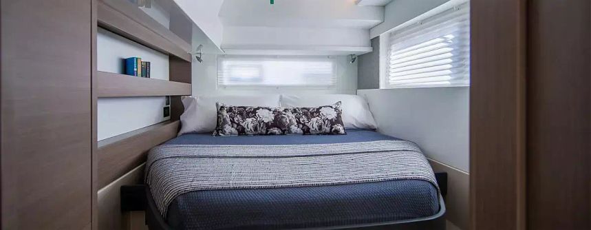 Leopard 42 | Moorings 25