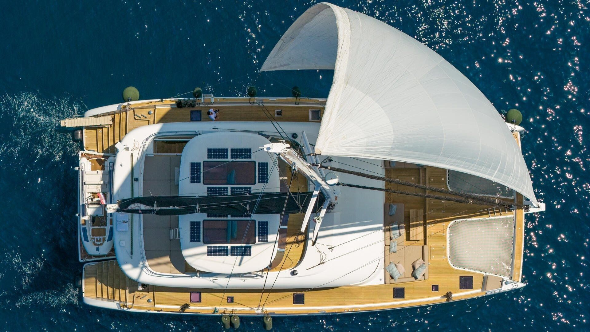 Sunreef 80 | Honeybird