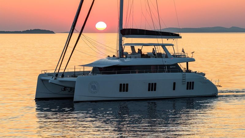 Sunreef 80 | Honeybird