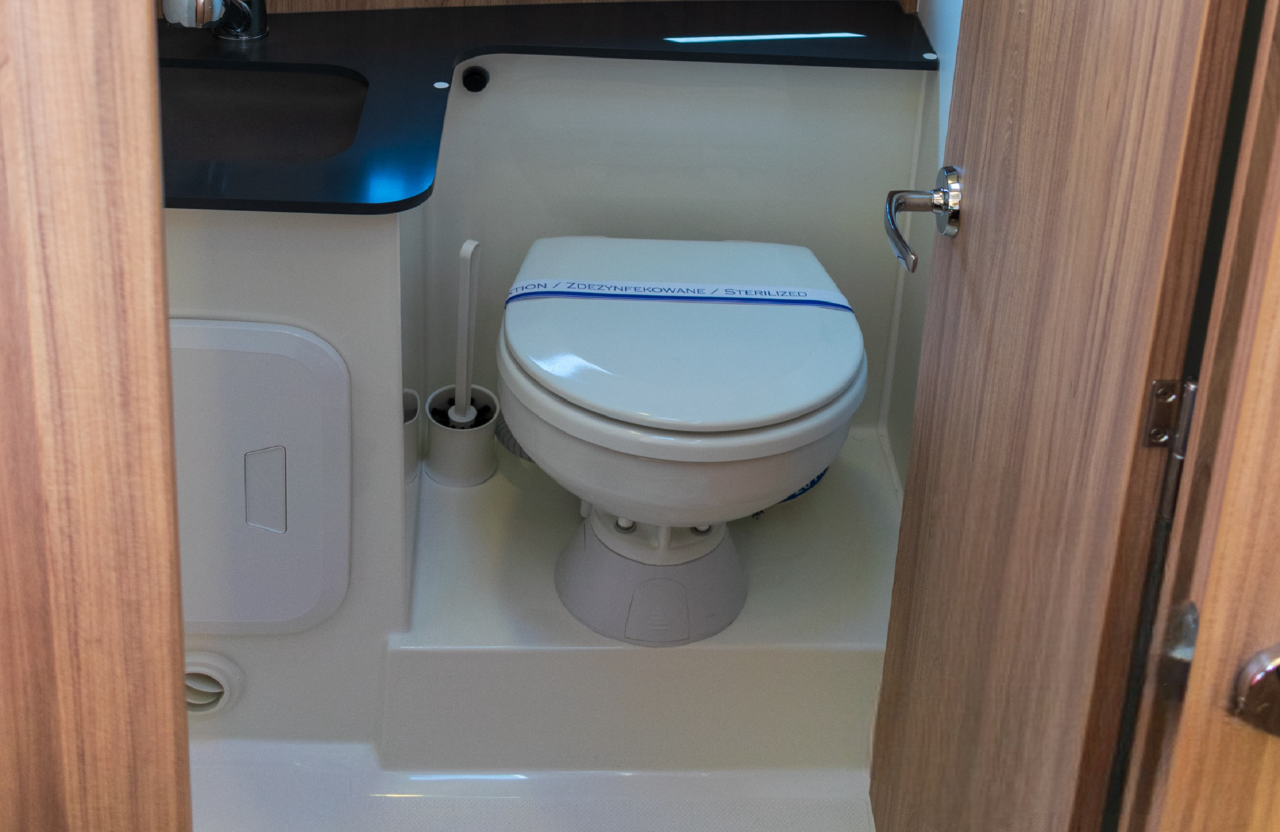 Cobra Yachts 40 | Carmelia