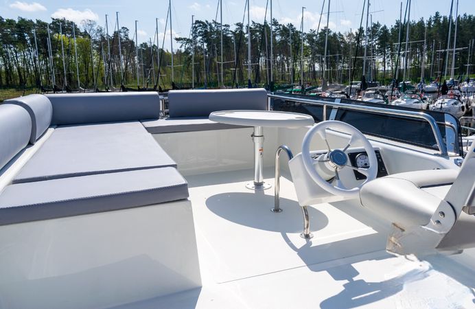 Cobra Yachts 40 | Carmelia