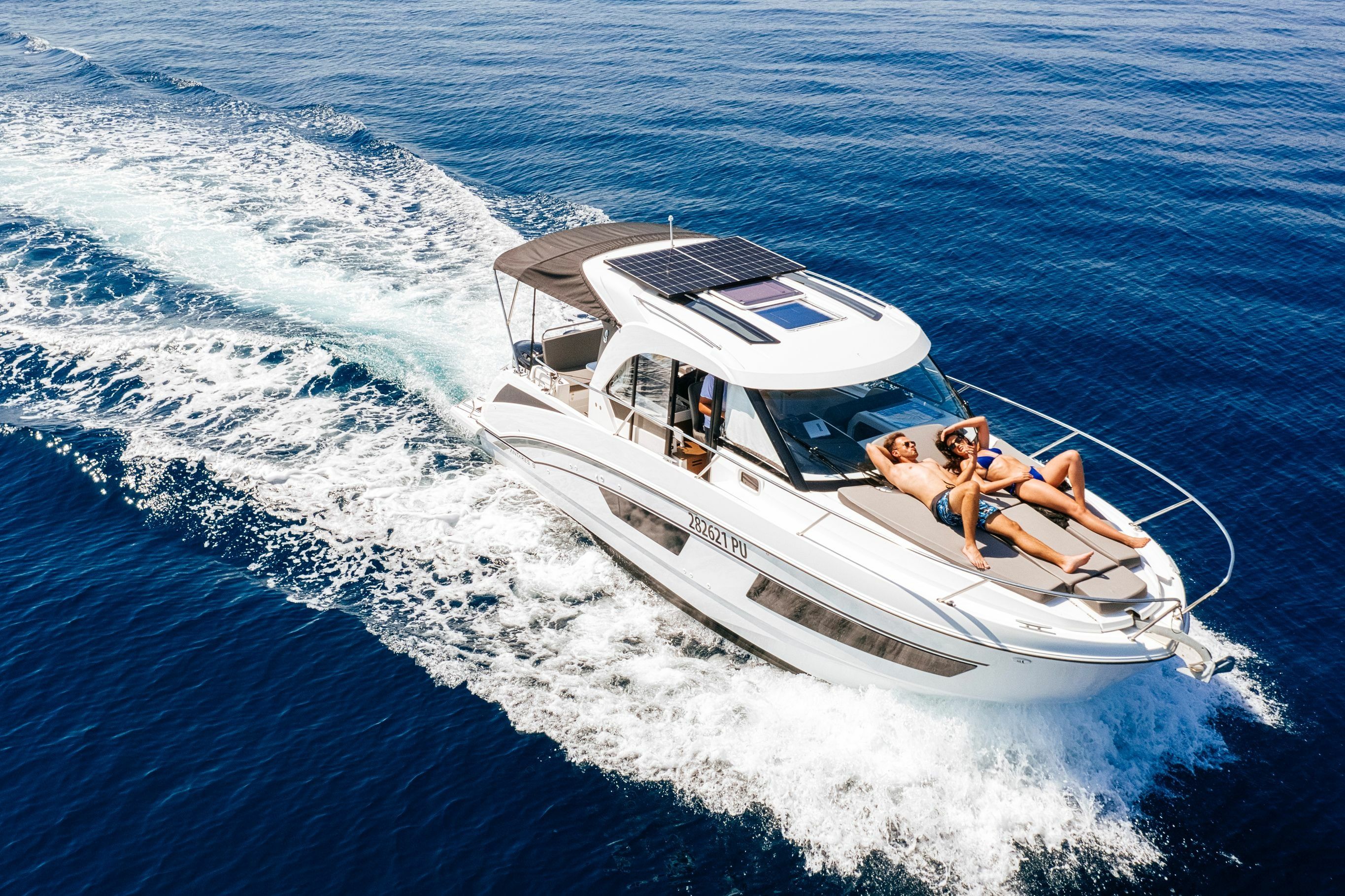 Beneteau Antares 9 | 23