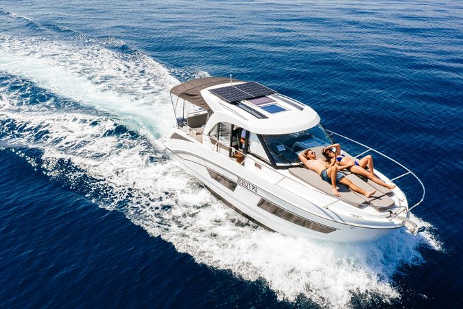 Beneteau Antares 9 | 23