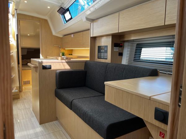 Bavaria C38 | Simea