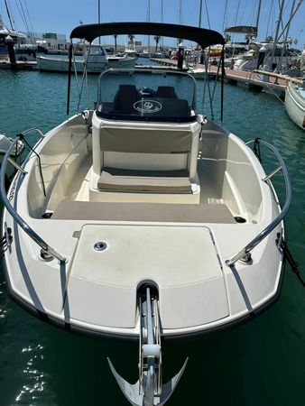 Quicksilver 605 Activ | Oli