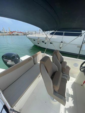 Quicksilver 605 Activ | Oli