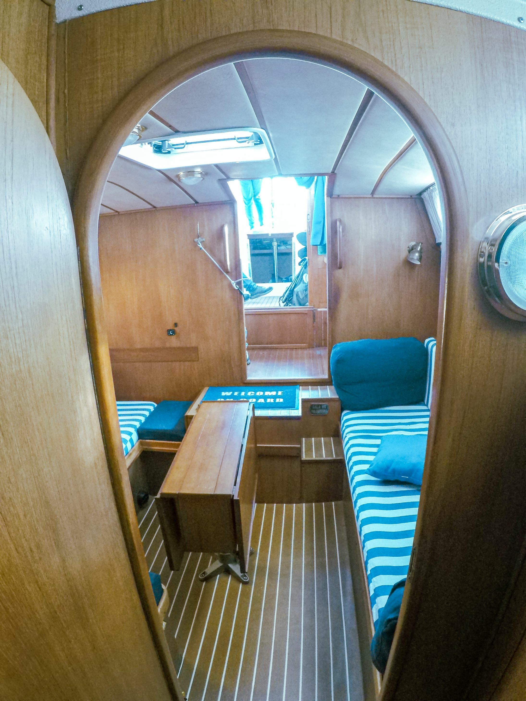 Mascot 33 | Vaporetto