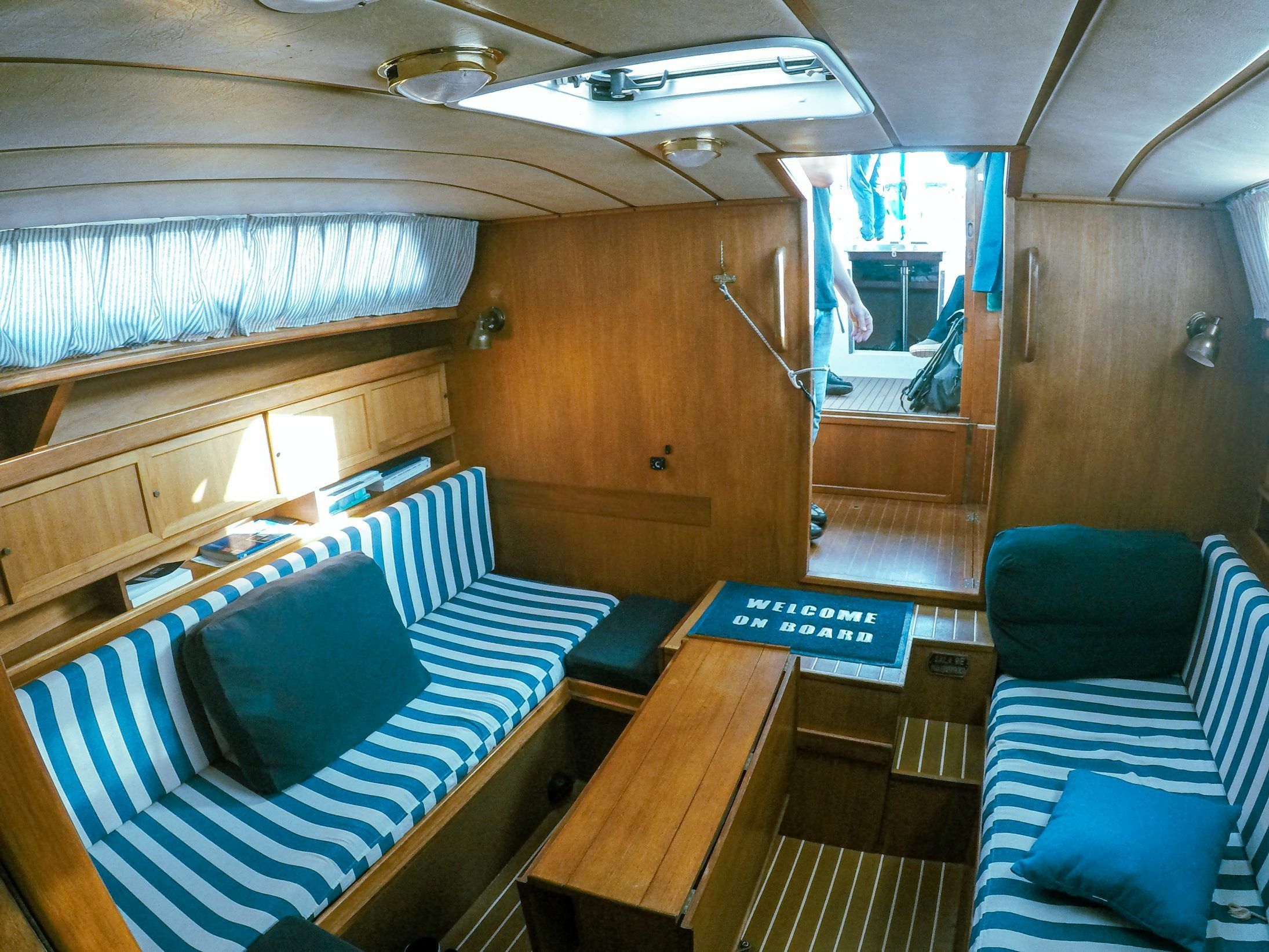 Mascot 33 | Vaporetto