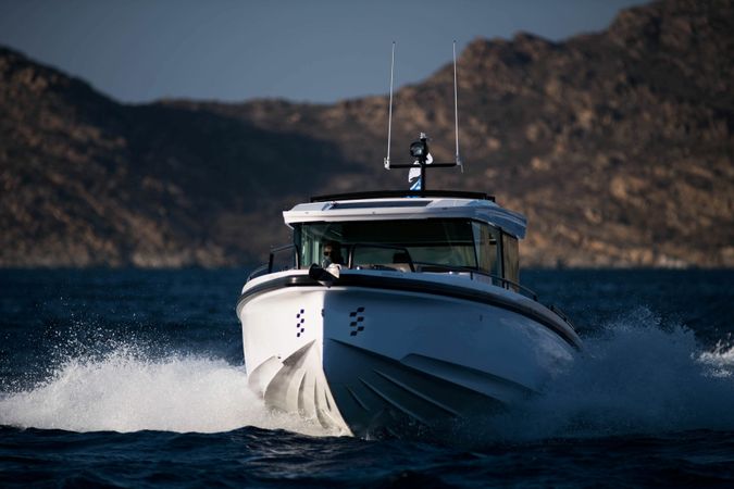 Axopar SC Brabus Line 37 | Boderm