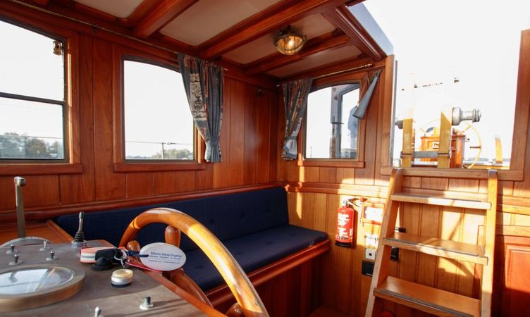 Custom Built 53 | Bruine Beer