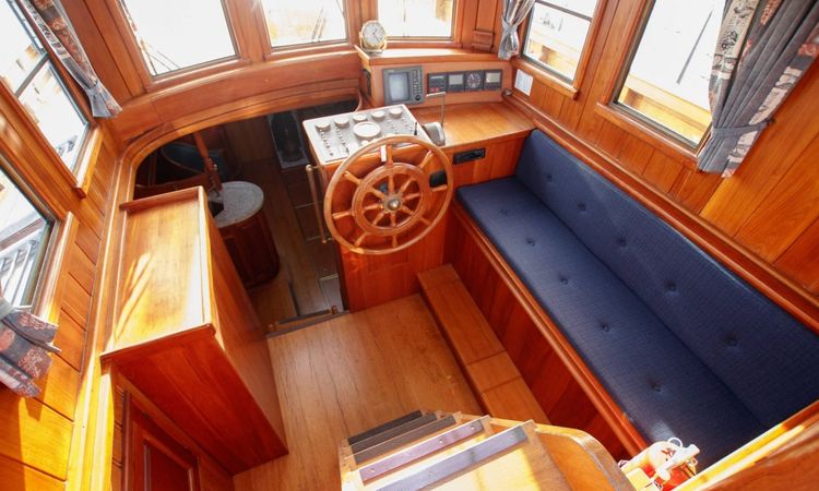 Custom Built 53 | Bruine Beer