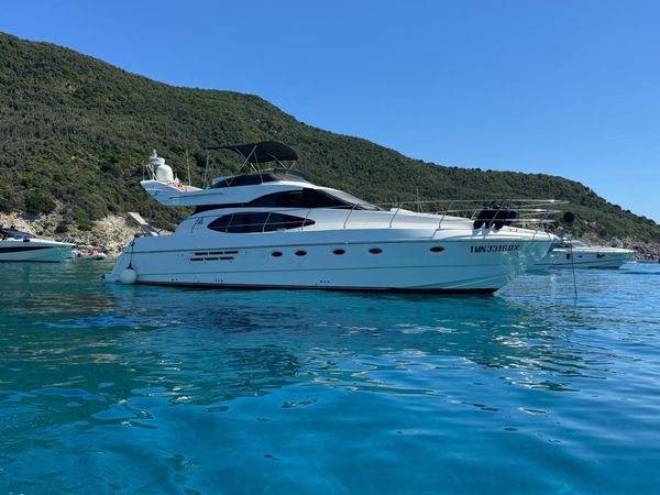 Azimut 52 | Lupin