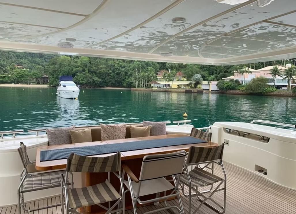 Ferretti 88 | Prince