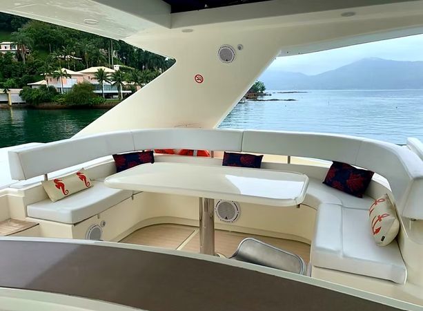 Ferretti 88 | Prince