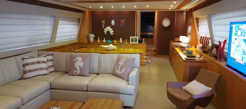 Ferretti 88 | Prince