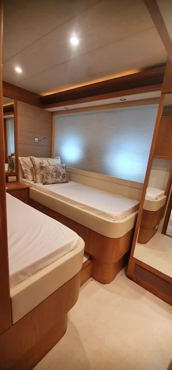 Ferretti 88 | Prince