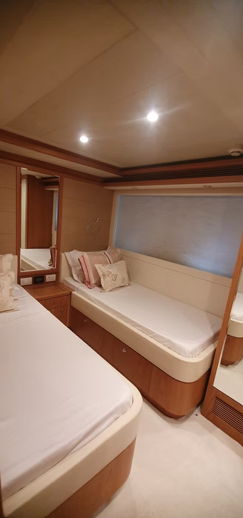 Ferretti 88 | Prince