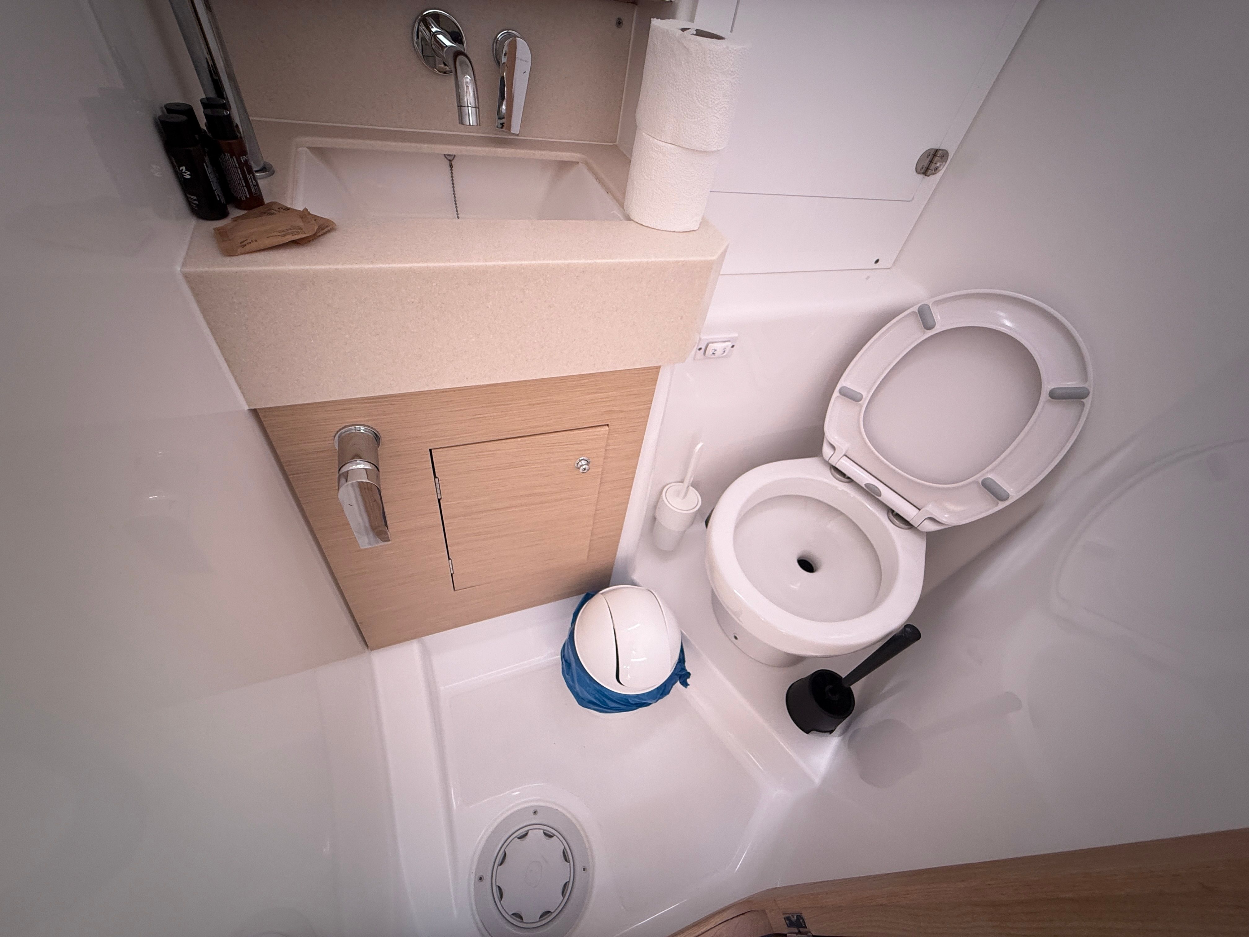 Dufour 37 | Sunsail 25