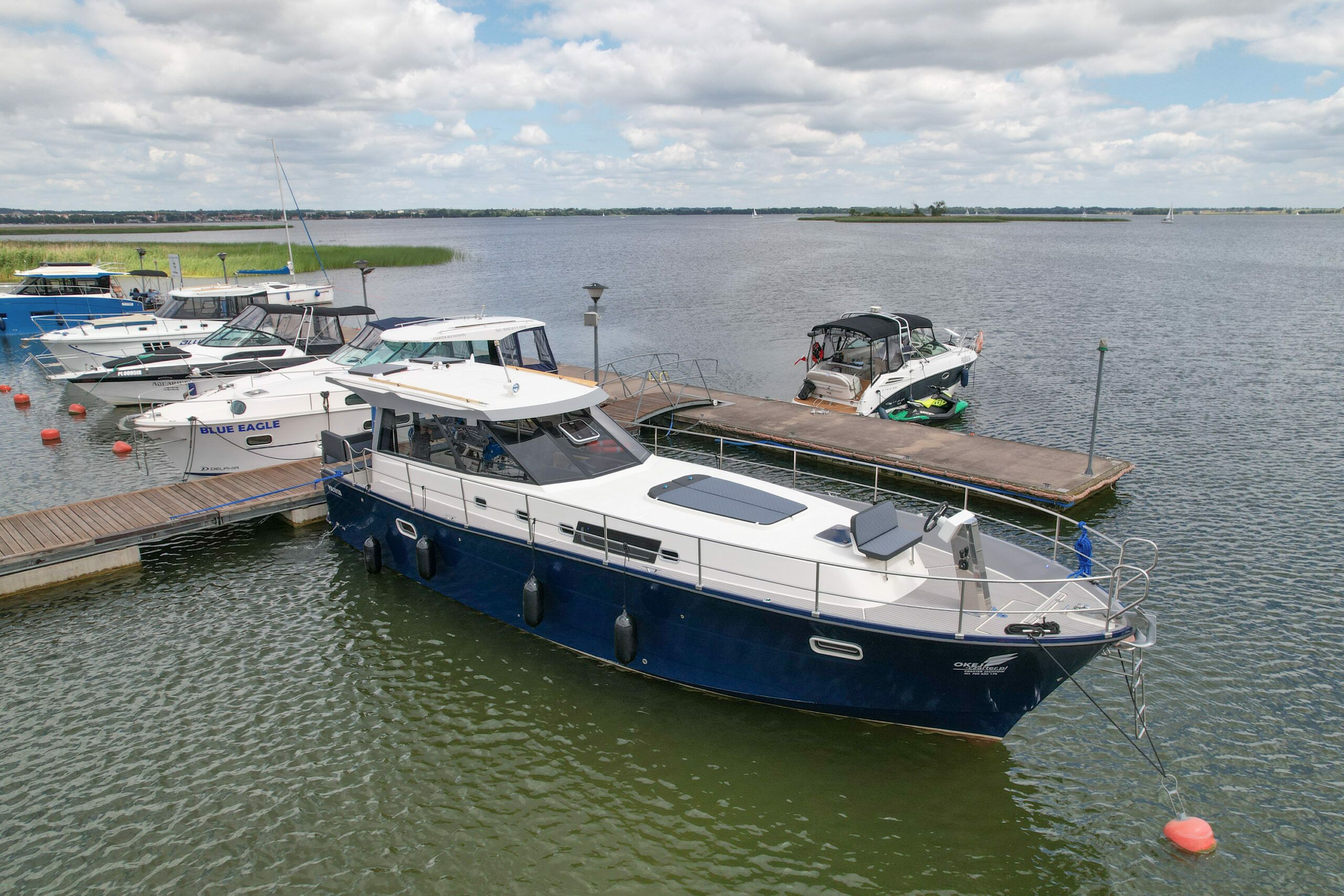 Nautica 1300 | Royal