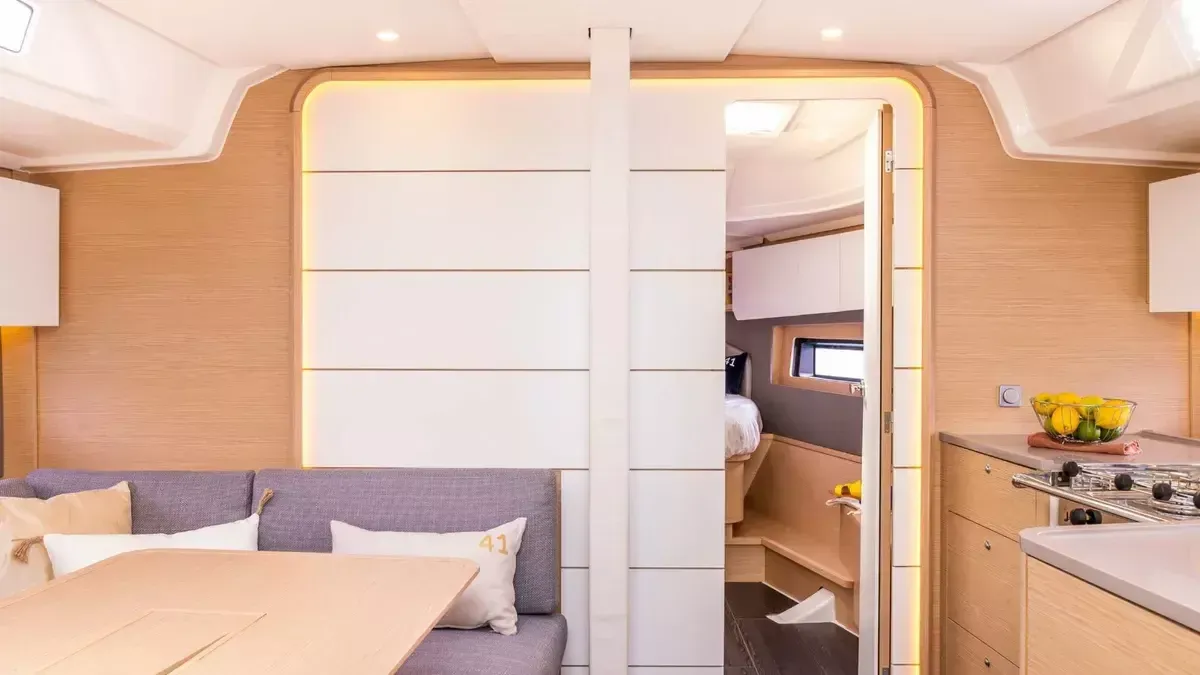 Dufour 41 | Sunsail 25