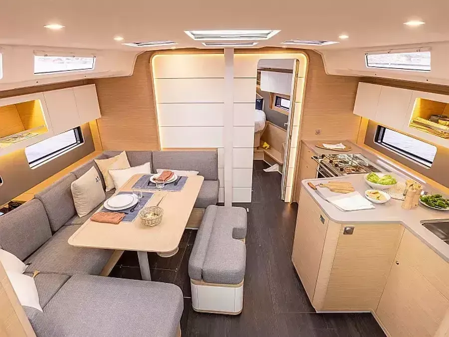 Dufour 41 | Sunsail 25