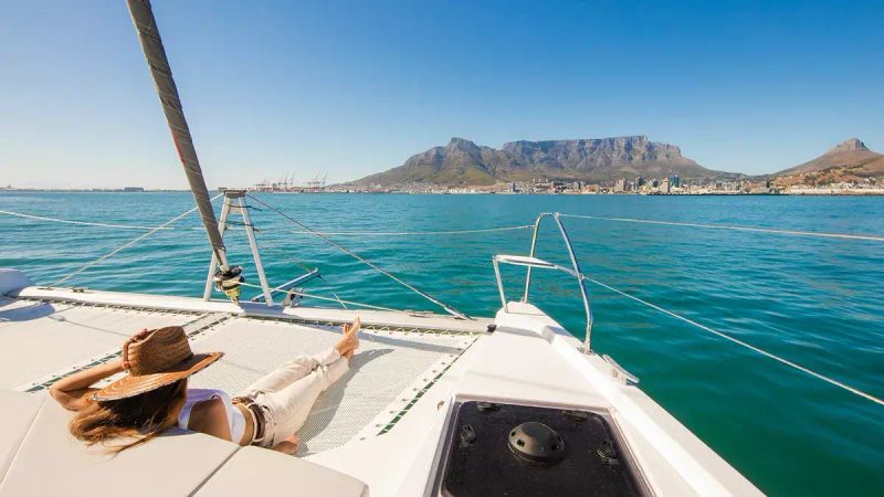 Leopard 45 | Sunsail 24