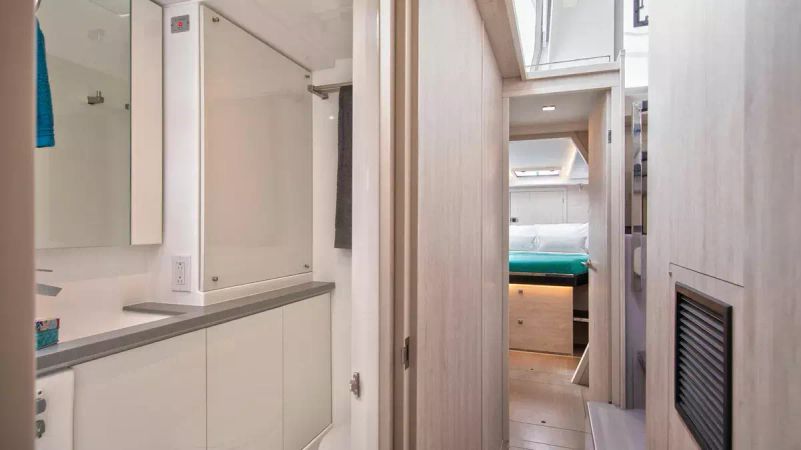 Leopard 45 | Sunsail 24