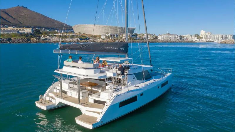 Leopard 45 | Sunsail 24
