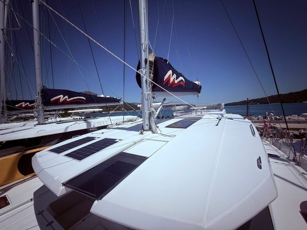 Leopard 45 | Sunsail 22