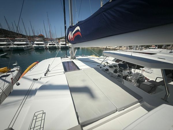Leopard 45 | Sunsail 22