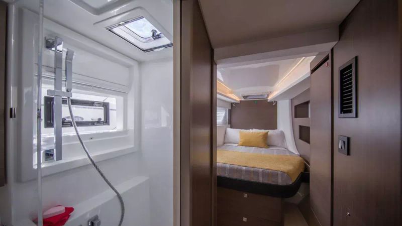 Leopard 42 | Sunsail 25