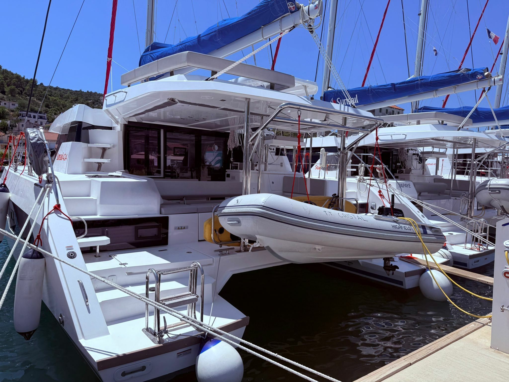 Leopard 42 | Sunsail 24