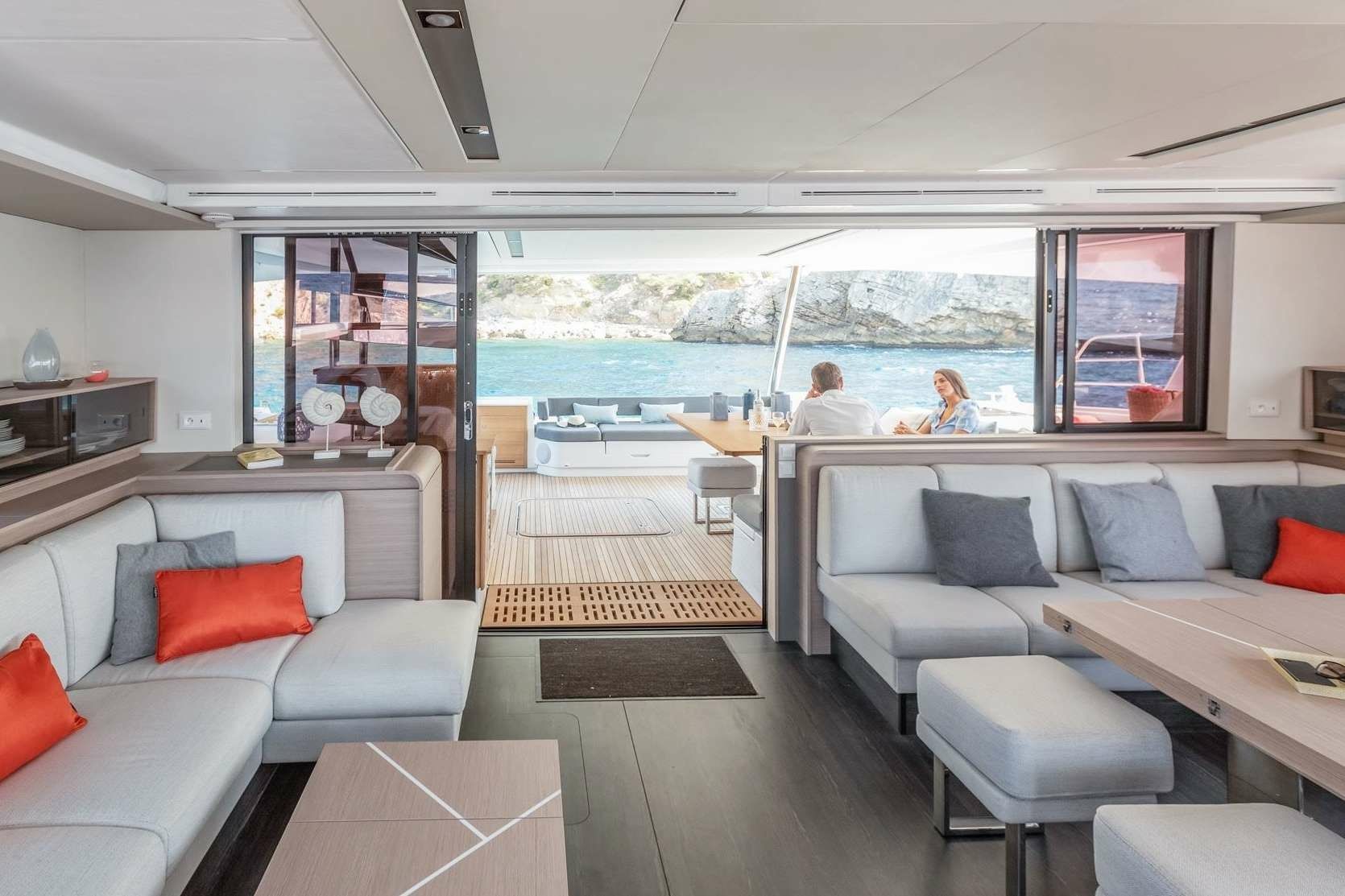 Fountaine Pajot Samana 59 | Nika One