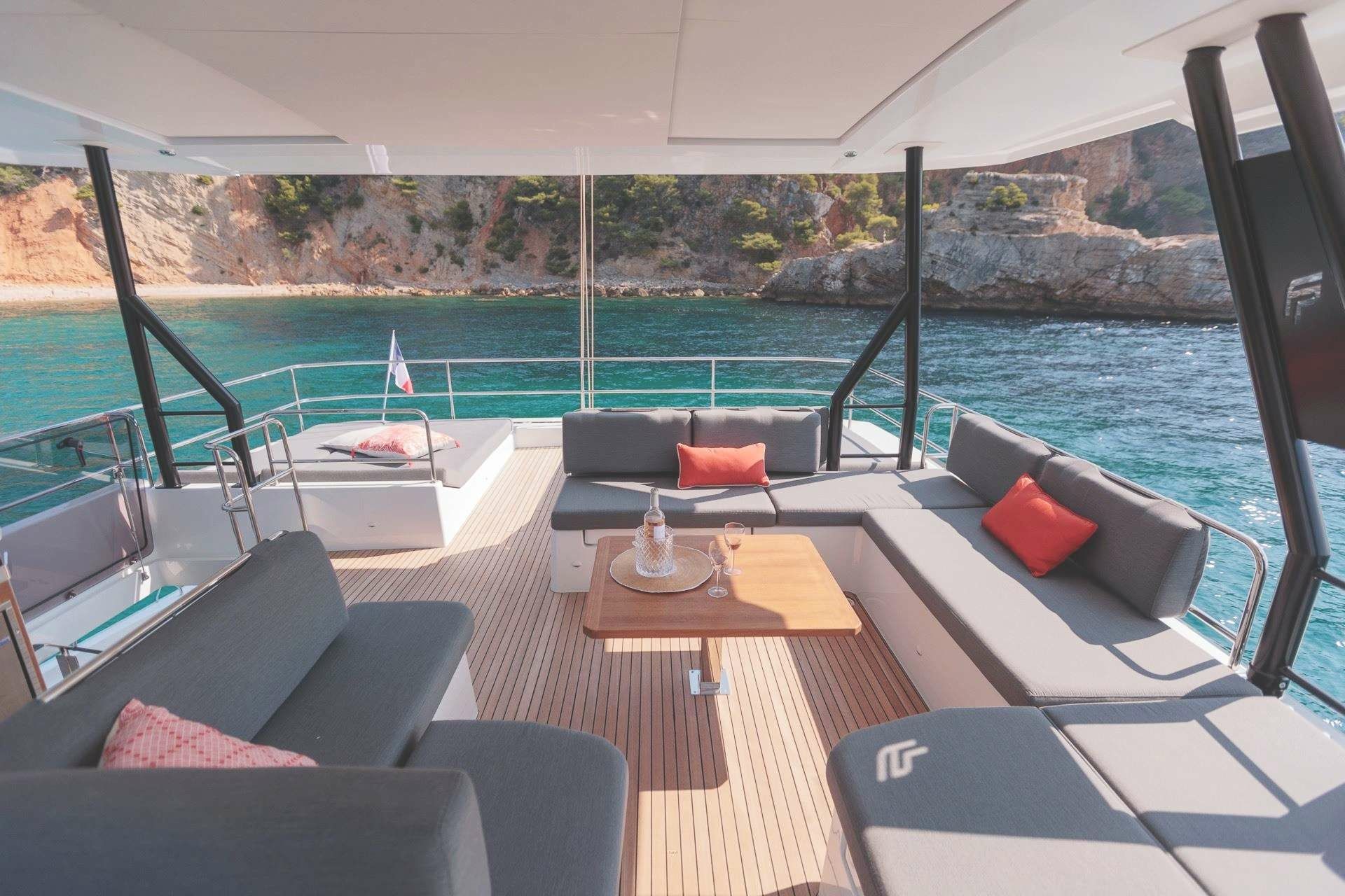 Fountaine Pajot Samana 59 | Nika One