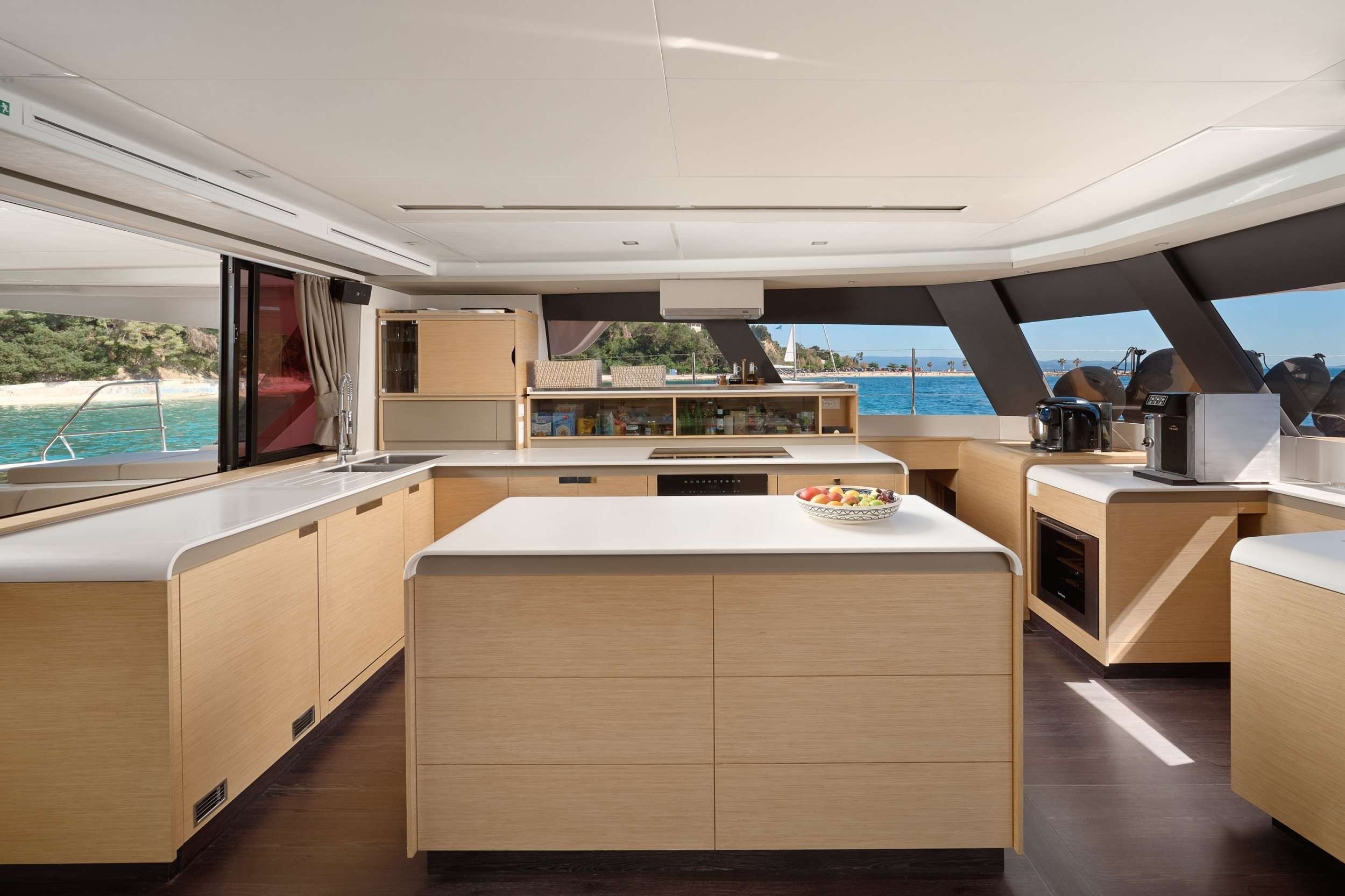 Fountaine Pajot Samana 59 | Nika One