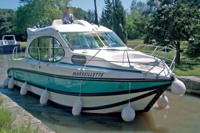 Nicols Sixto + | Scamandre