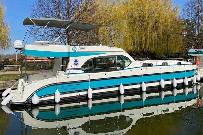 Nicols Sixto Fly C | Bram