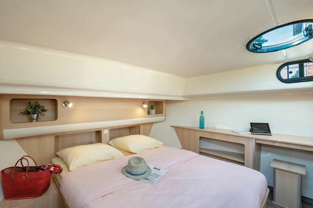 Nicols Sixto Fly C | Bram