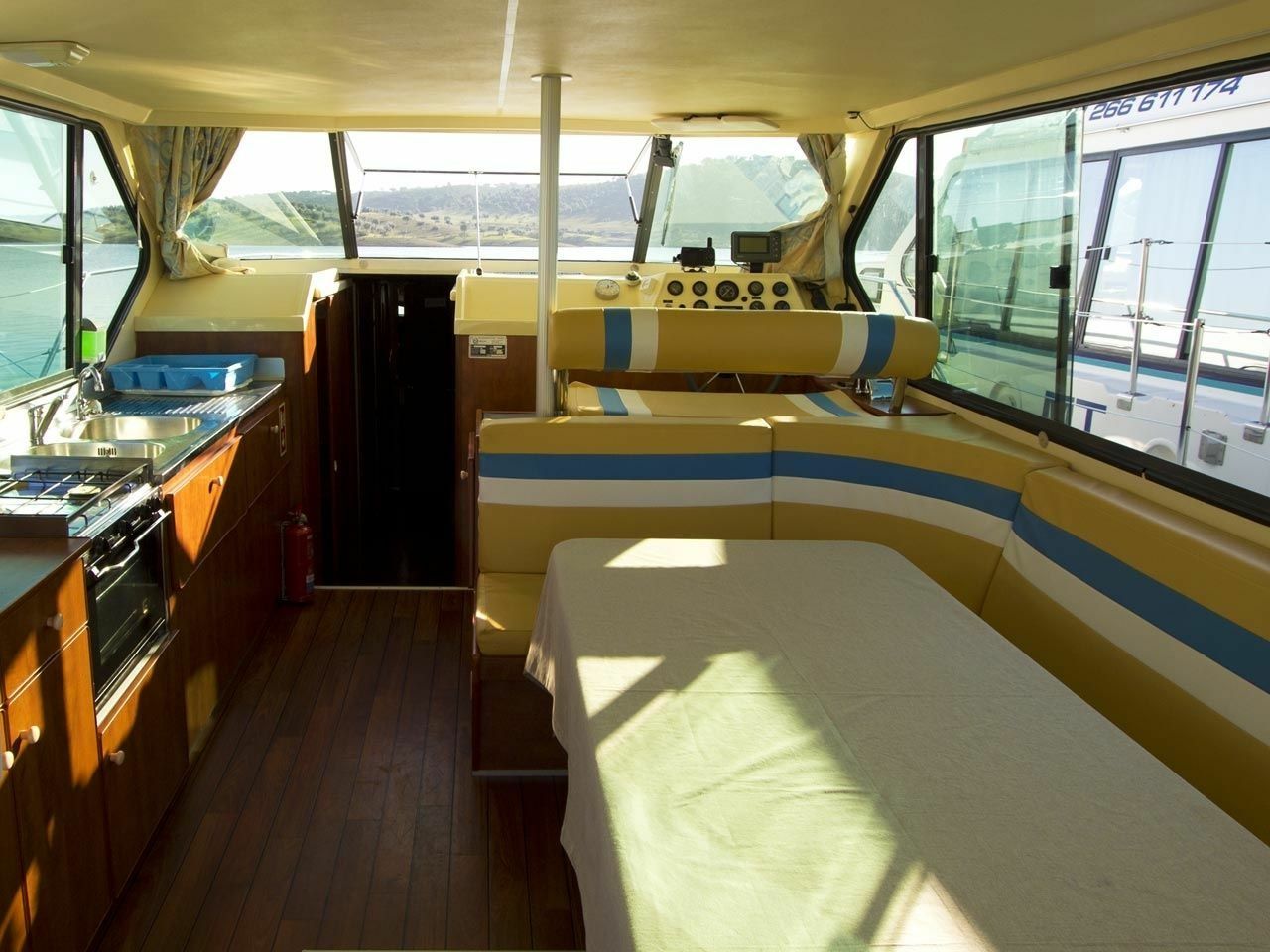 Nicols Sedan 1170 | La Liviniere