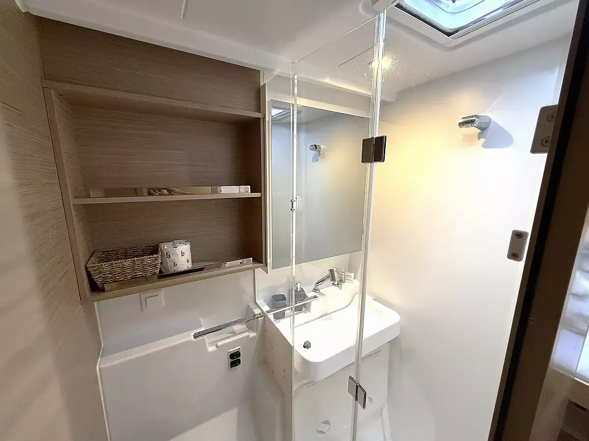 Lagoon 43 | White Pearl