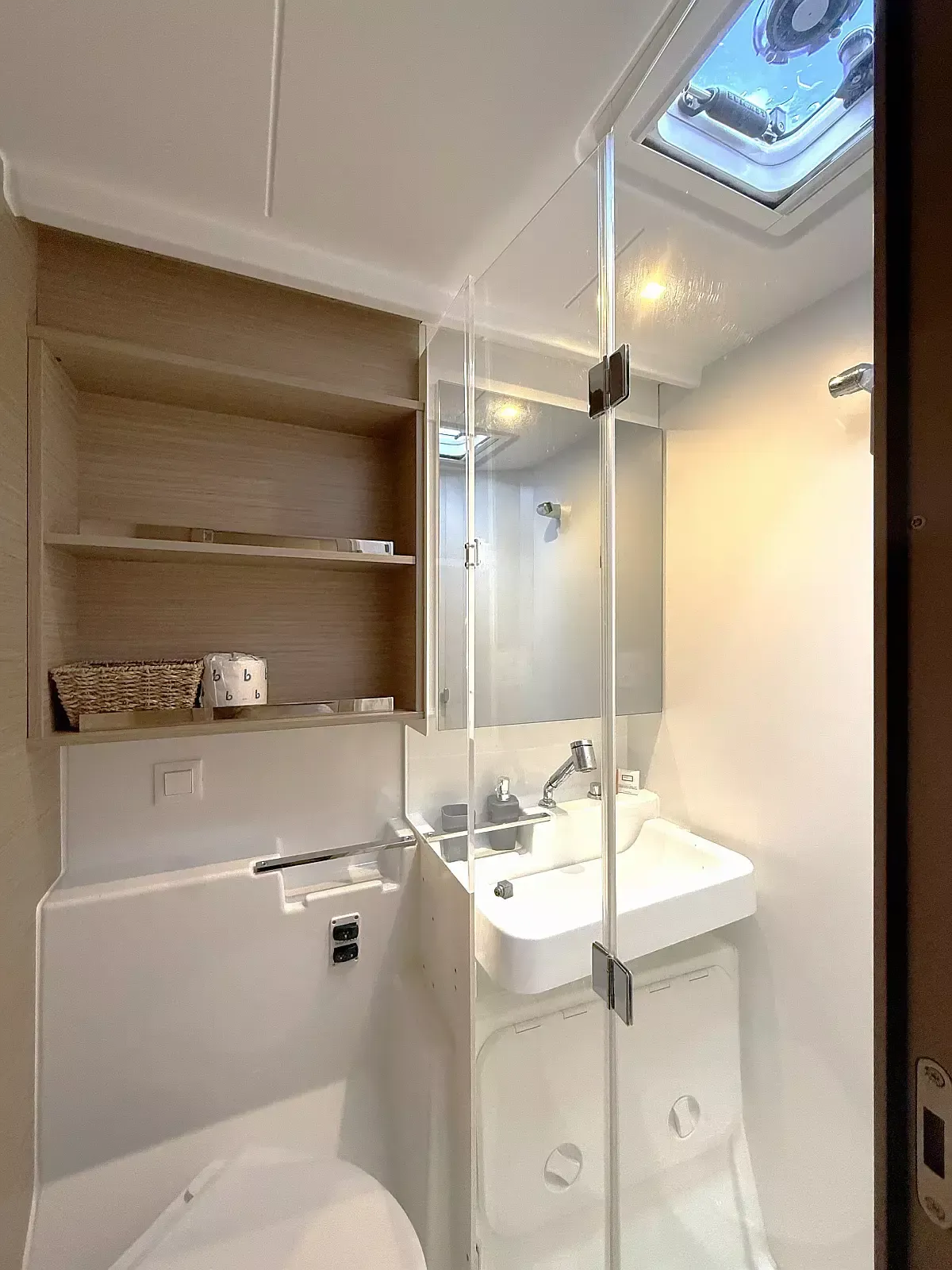 Lagoon 43 | White Pearl