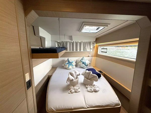 Lagoon 43 | White Pearl