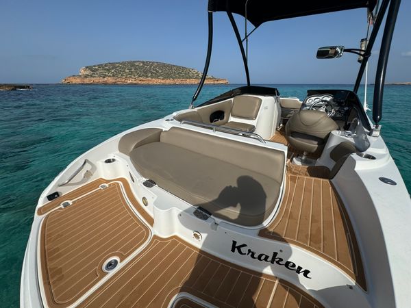 Ebbtide 2406 | Kraken