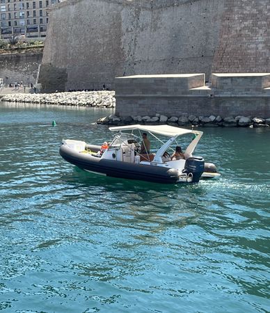 Capelli Tempest 850 | Mickey