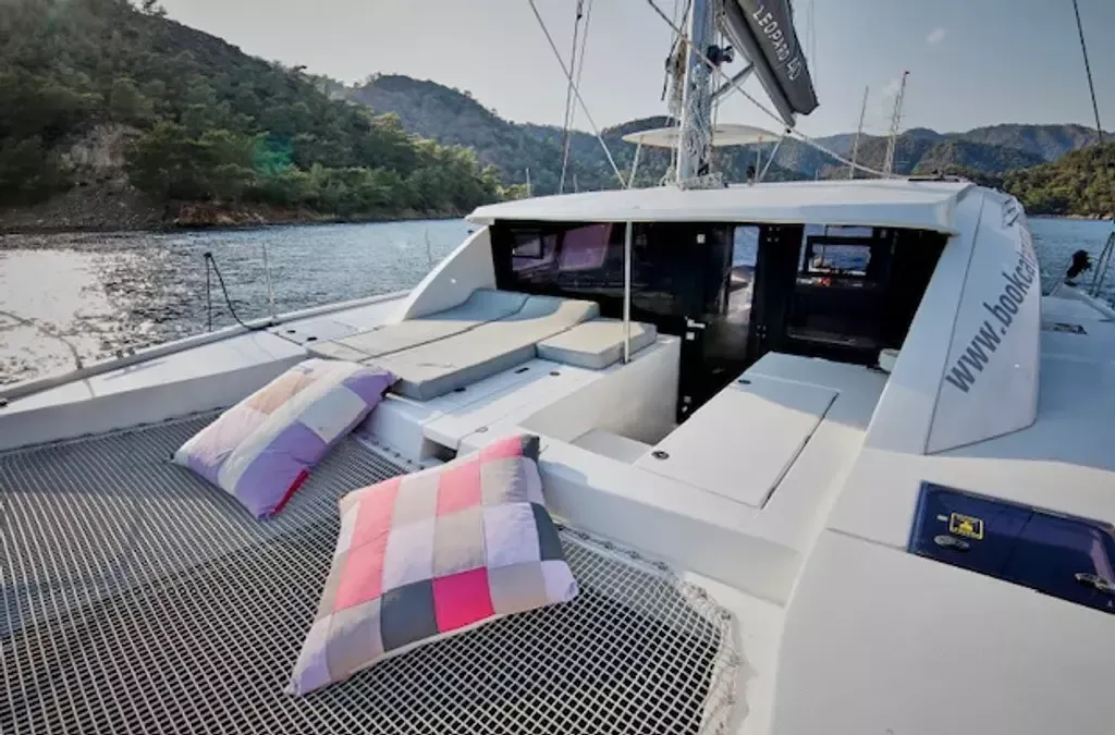 Leopard 40 | Deria