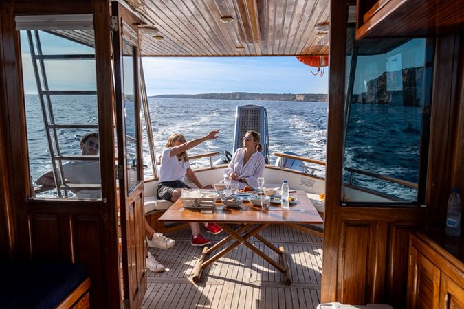 Myabca 40 | Un Bon Dia