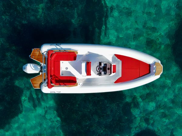 Cantieri Renier R7 | 24