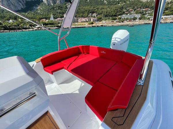 Cantieri Renier R7 | 24